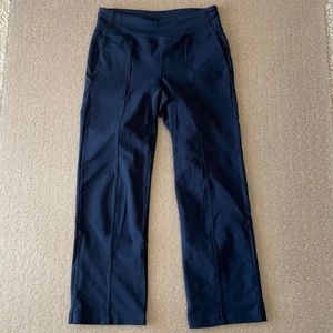 Athleta Metrp Crop Kick Flare - Size Small